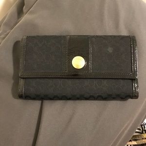 black coach wallet